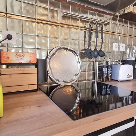 אקס-אן-פרובאנס Sunny Apartment With Nice View In History City Center מראה חיצוני תמונה