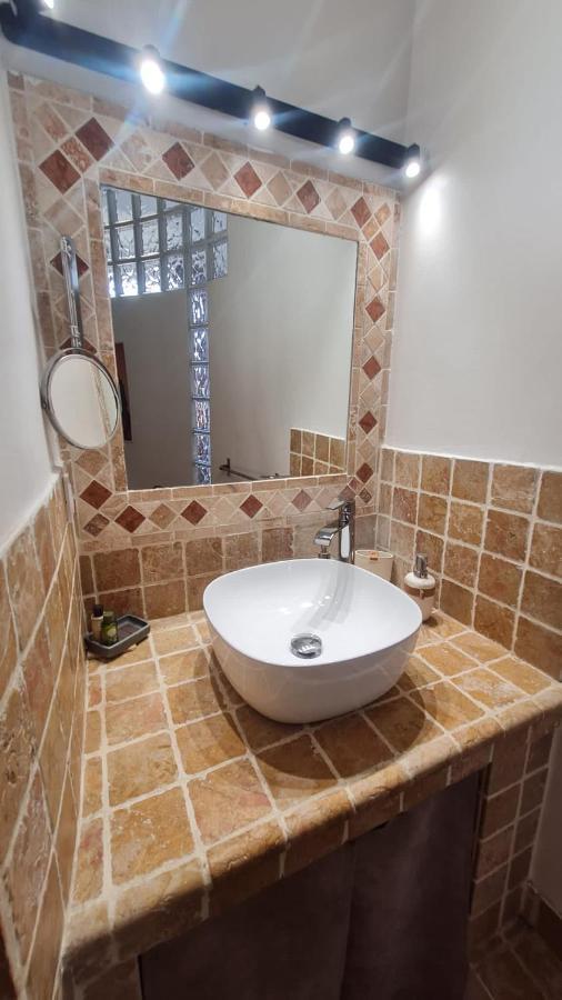אקס-אן-פרובאנס Sunny Apartment With Nice View In History City Center מראה חיצוני תמונה