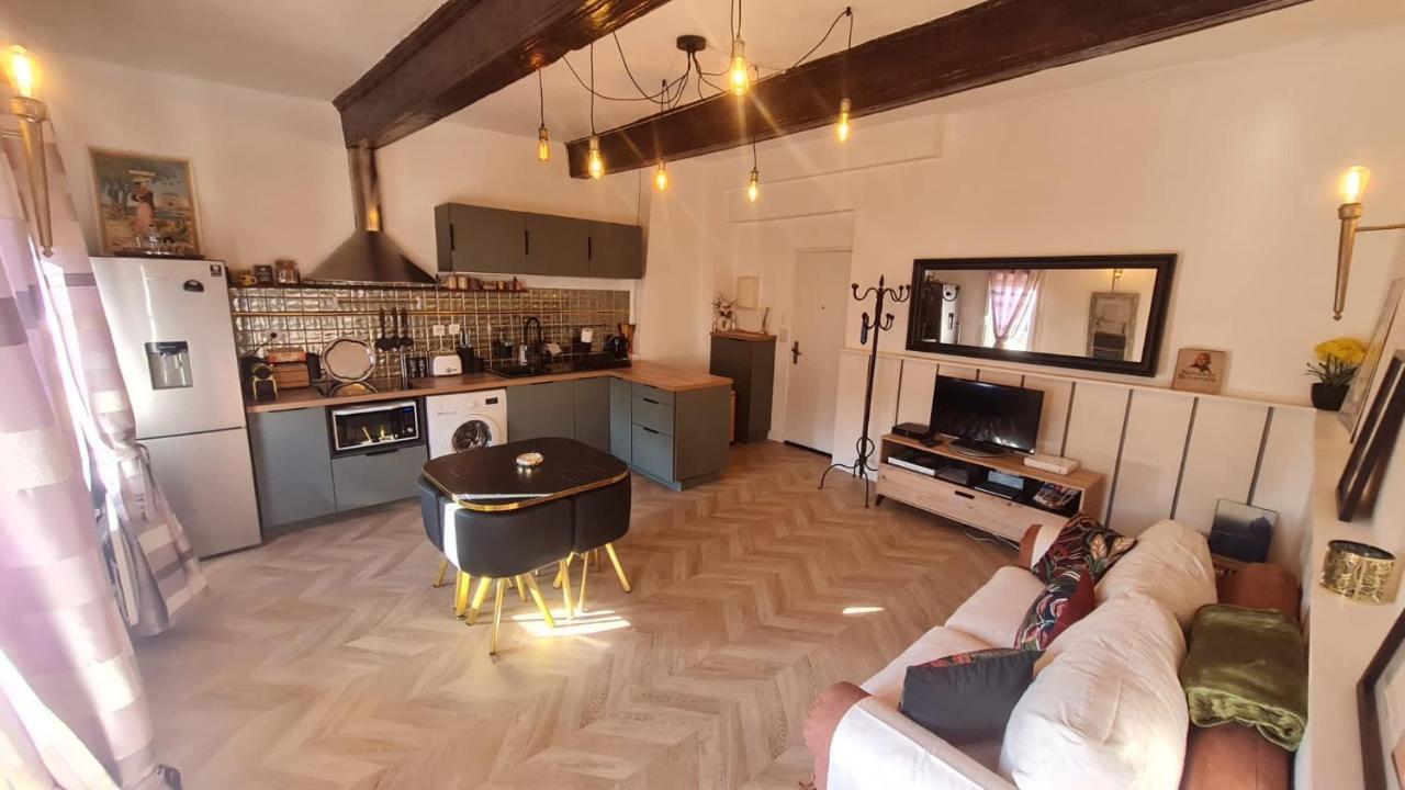 אקס-אן-פרובאנס Sunny Apartment With Nice View In History City Center מראה חיצוני תמונה