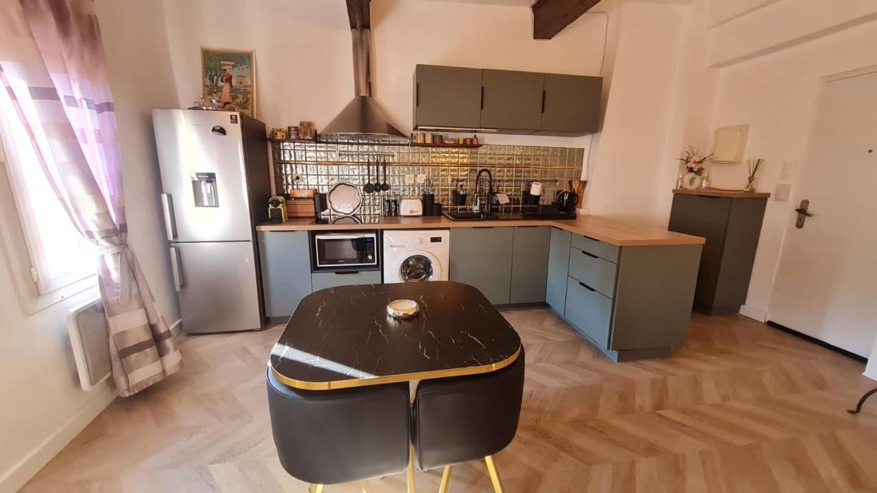 אקס-אן-פרובאנס Sunny Apartment With Nice View In History City Center מראה חיצוני תמונה