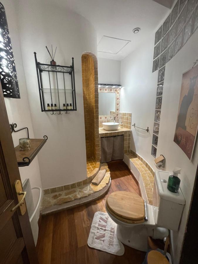 אקס-אן-פרובאנס Sunny Apartment With Nice View In History City Center מראה חיצוני תמונה
